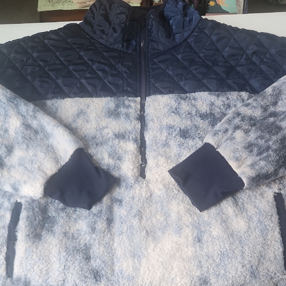 LuLaRoe Nancy Blue and White Puffer Jacket with Quilted Design